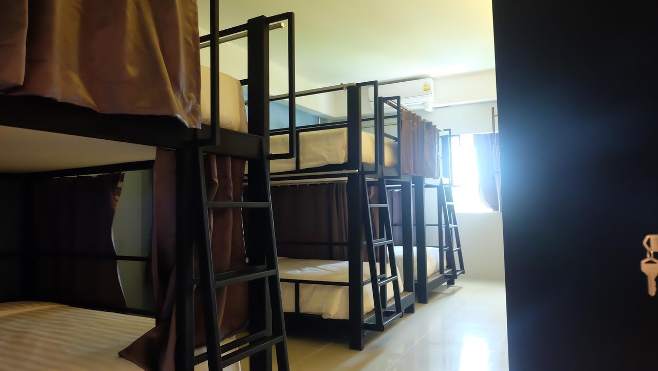Airport Hostel Phuket Nai Yang Exterior photo