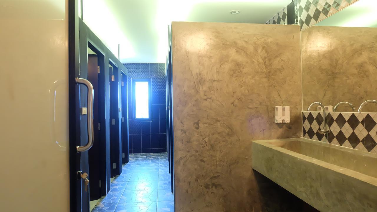 Airport Hostel Phuket Nai Yang Exterior photo